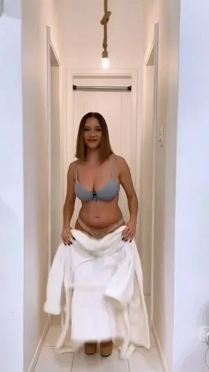 Lorena Comparato OnlyFans Leaked Free Thumbnail Picture - #ajldV4vJ34