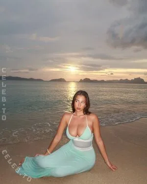 Lorena Sim OnlyFans Leaked Free Thumbnail Picture - #PyStoxNEJe