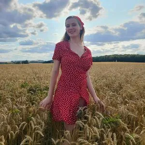 Lorene Laplusbelle OnlyFans Leaked Free Thumbnail Picture - #lEGeNsIk57