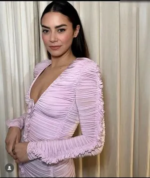 Lorenza Izzo Thumbnail Picture