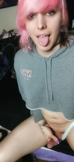 Lostcausekitty Thumbnail Picture