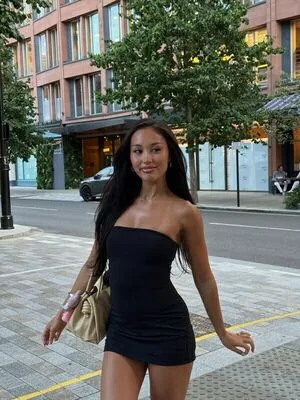 Lottie Hutton OnlyFans Leaked Free Thumbnail Picture - #gnsjSPEF5e