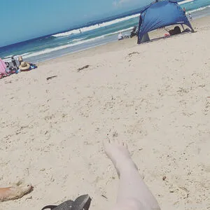 Louisesky3 Thumbnail Picture