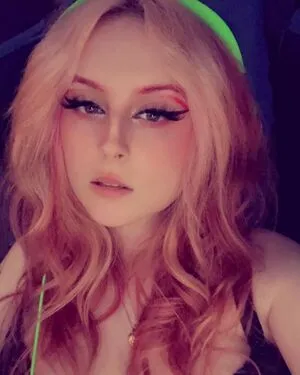 Loulouwinn Thumbnail Picture