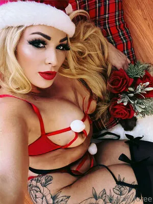 Love Misssarah Basic OnlyFans Leaked Free Thumbnail Picture - #IEU5g2523j