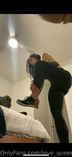 Love Queen Bee OnlyFans Leaked Free Thumbnail Picture - #Tr6XX3fDFZ