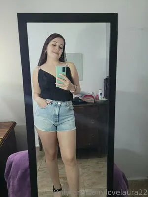 Lovelaura22 OnlyFans Leaked Free Thumbnail Picture - #RyvkAwkITL