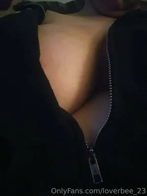 Loverbee Thumbnail Picture