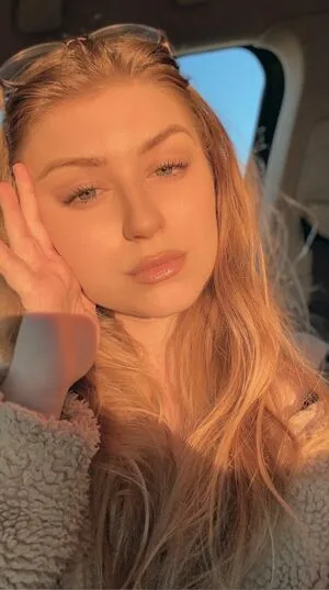 Lovinlikelyssa OnlyFans Leaked Free Thumbnail Picture - #TXO7CazxvF