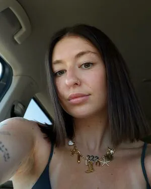 Lowjenx Thumbnail Picture