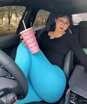 luankehui OnlyFans Leaked Free Thumbnail Picture - #4VPaxf8DId