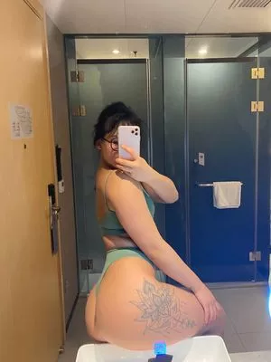 luankehui OnlyFans Leaked Free Thumbnail Picture - #LpymLpiGLc