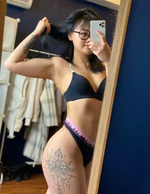 luankehui OnlyFans Leaked Free Thumbnail Picture - #MiK0UUJeHn