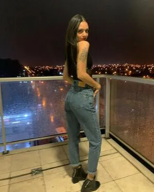 Luccygrey Thumbnail Picture