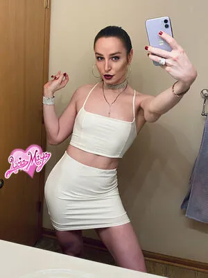 Luciamaya Thumbnail Picture