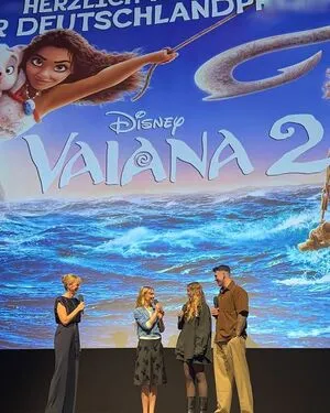 Lucy Hellenbrecht Thumbnail Picture