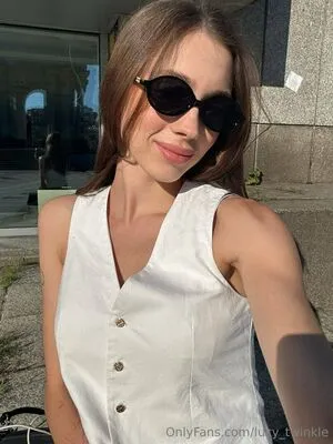Lucy Twinkle OnlyFans Leaked Free Thumbnail Picture - #FNpoaUMaNE