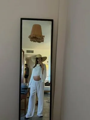 Lucy Watson OnlyFans Leaked Free Thumbnail Picture - #mHz3NK8mco