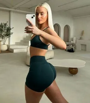 Lucycombe OnlyFans Leaked Free Thumbnail Picture - #TbD46r0SpH