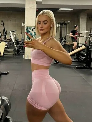 Lucycombe OnlyFans Leaked Free Thumbnail Picture - #hOqjEIVCck