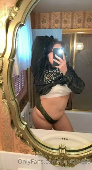 Lucylaine69 Thumbnail Picture