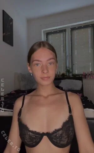 Lucywhoelse OnlyFans Leaked Free Thumbnail Picture - #RkSyfiW3a4