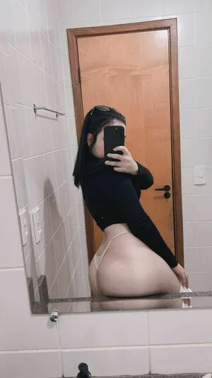 Luluna Thumbnail Picture