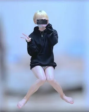 Luna Krkr19 Thumbnail Picture