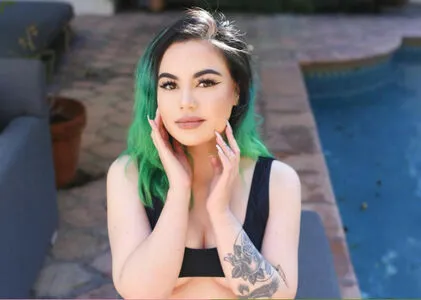 Lunafears Thumbnail Picture
