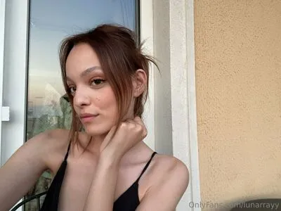 Lunarrayy OnlyFans Leaked Free Thumbnail Picture - #5cdfmtjV0I