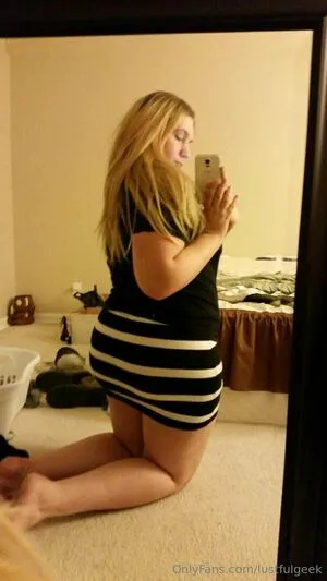 Lustfulgeek OnlyFans Leaked Free Thumbnail Picture - #csOLEFBUxT