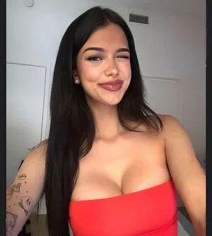 Luvstruck OnlyFans Leaked Free Thumbnail Picture - #Jr0ckGFXTr