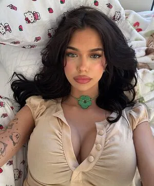 Luvstruck OnlyFans Leaked Free Thumbnail Picture - #thSavYcusP