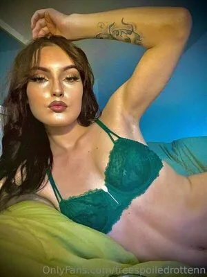 Luvvemmaa OnlyFans Leaked Free Thumbnail Picture - #3qvMS8nyly