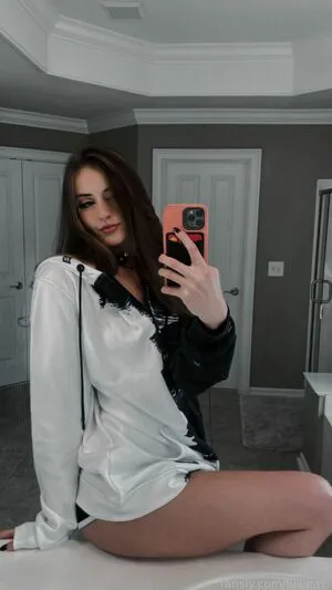 Luweazl OnlyFans Leaked Free Thumbnail Picture - #986MZXAXRp