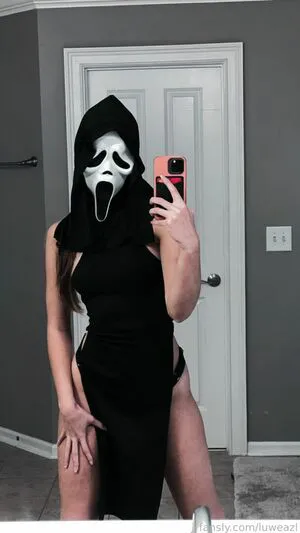 Luweazl OnlyFans Leaked Free Thumbnail Picture - #AQE8kJ3fPh