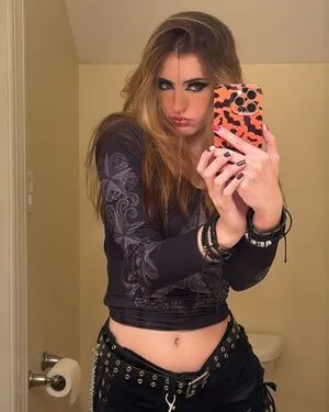 Luweazl OnlyFans Leaked Free Thumbnail Picture - #De2vDQujzJ