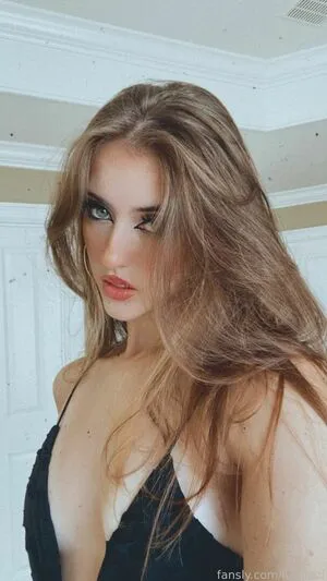 Luweazl OnlyFans Leaked Free Thumbnail Picture - #StOm6U52ZK