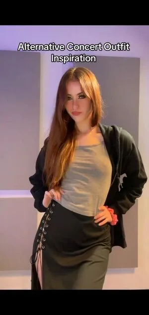 Luweazl OnlyFans Leaked Free Thumbnail Picture - #eSrCIxonlQ