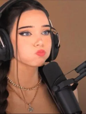 Lydiaviolet OnlyFans Leaked Free Thumbnail Picture - #tmL6ce94Ng