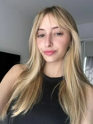 Lynareid OnlyFans Leaked Free Thumbnail Picture - #9f7HPl8eoM