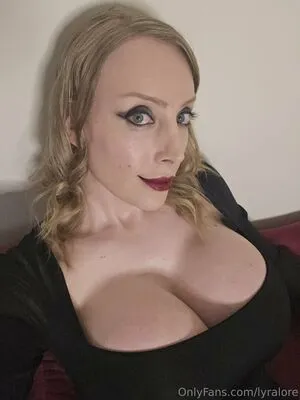 Lyralore OnlyFans Leaked Free Thumbnail Picture - #YAakDO2Emk