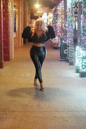 Lyricblaze OnlyFans Leaked Free Thumbnail Picture - #R5ErfjdlIg