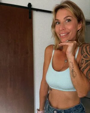 Lyssa Chapman OnlyFans Leaked Free Thumbnail Picture - #31HWs1Hy64