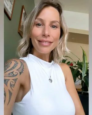 Lyssa Chapman OnlyFans Leaked Free Thumbnail Picture - #NvuXGaaK4v