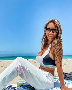 Lyssa Chapman OnlyFans Leaked Free Thumbnail Picture - #ipnvUri1x6