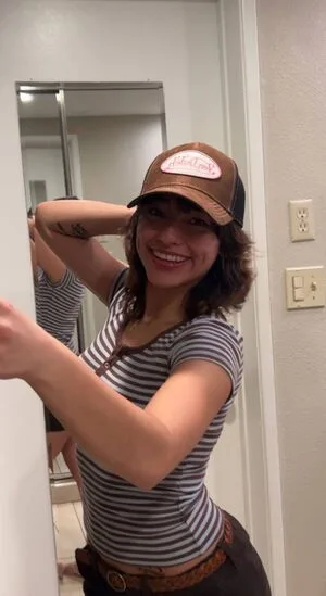 Lyssalevin OnlyFans Leaked Free Thumbnail Picture - #NhfSEc6Qkc