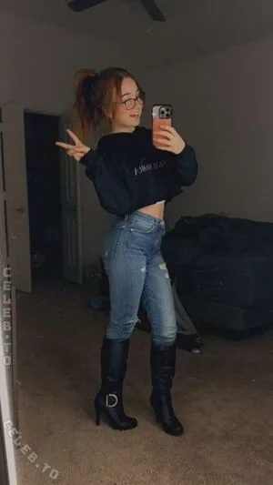Lyssaurora OnlyFans Leaked Free Thumbnail Picture - #2m6ZHbIy6J