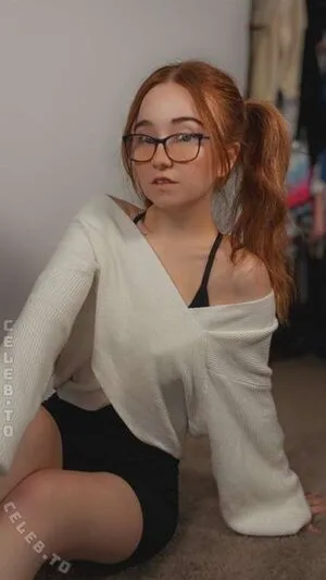 Lyssaurora OnlyFans Leaked Free Thumbnail Picture - #3byS0GkiVb