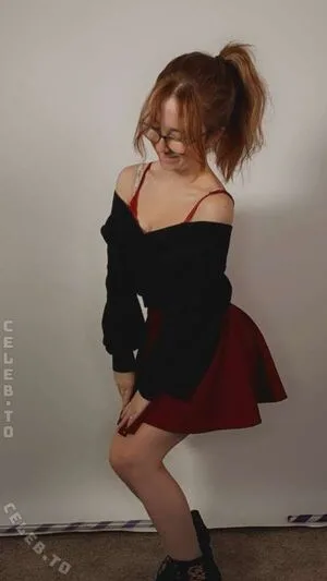Lyssaurora OnlyFans Leaked Free Thumbnail Picture - #4JrJeL70sP